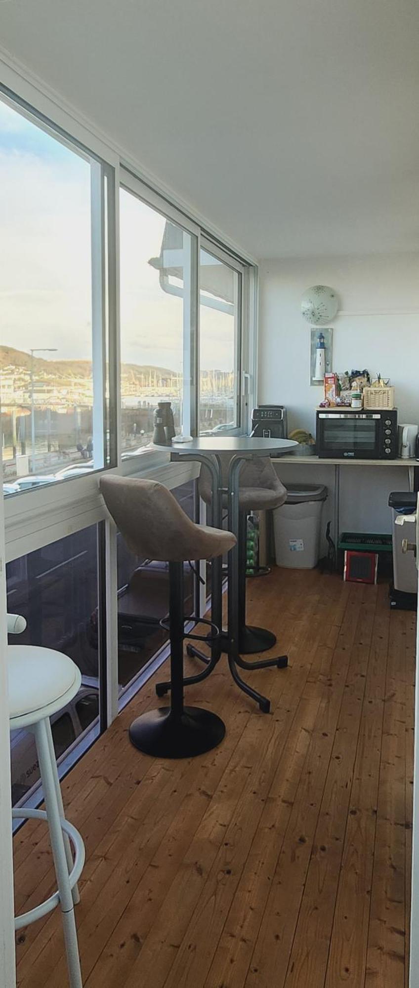 Apartment Port De